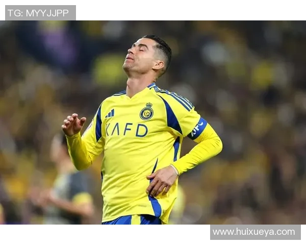 球星亲述足球之道:从场上到生活的真实感悟与成长历程 球星亲述足球之道:从场上到生活的真实感悟与成长历程