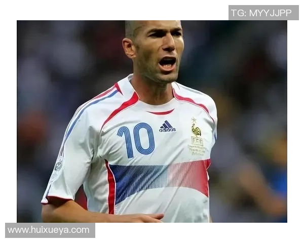 足球历史上成就最高的球星是谁他如何定义了这个时代的足球荣耀