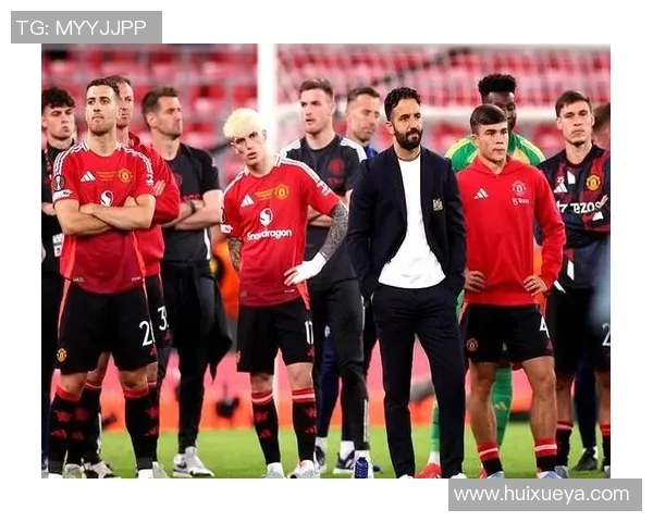 足球明星夜店狂欢被抓事件引发热议球迷纷纷讨论明星生活方式