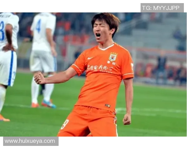 自卑足球明星背后的故事与奋斗历程揭秘 自卑足球明星背后的故事与奋斗历程揭秘